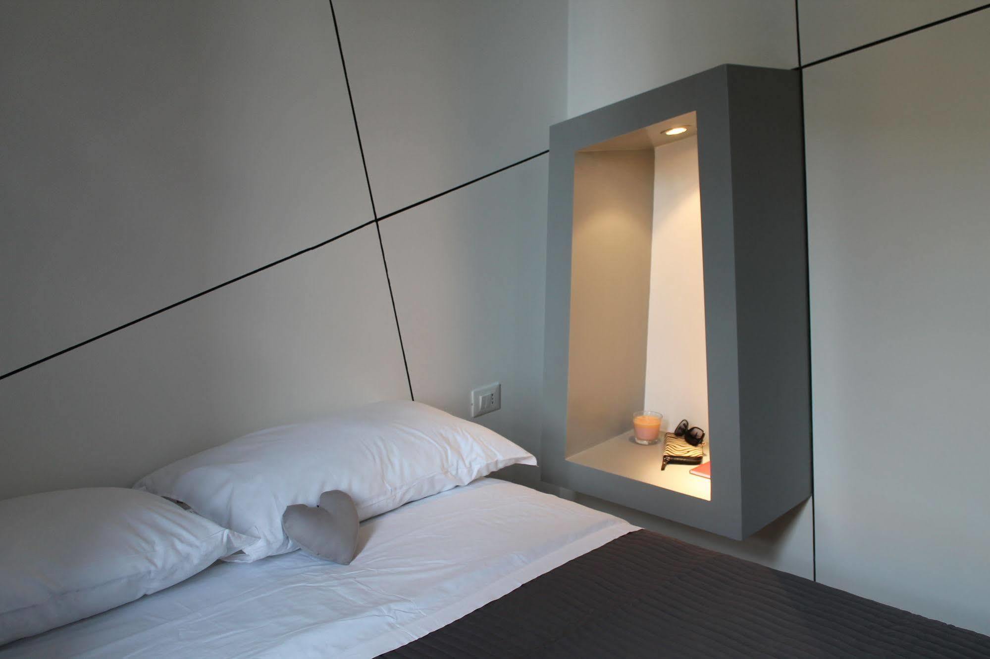 The Upper Suites โรม ภายนอก รูปภาพ